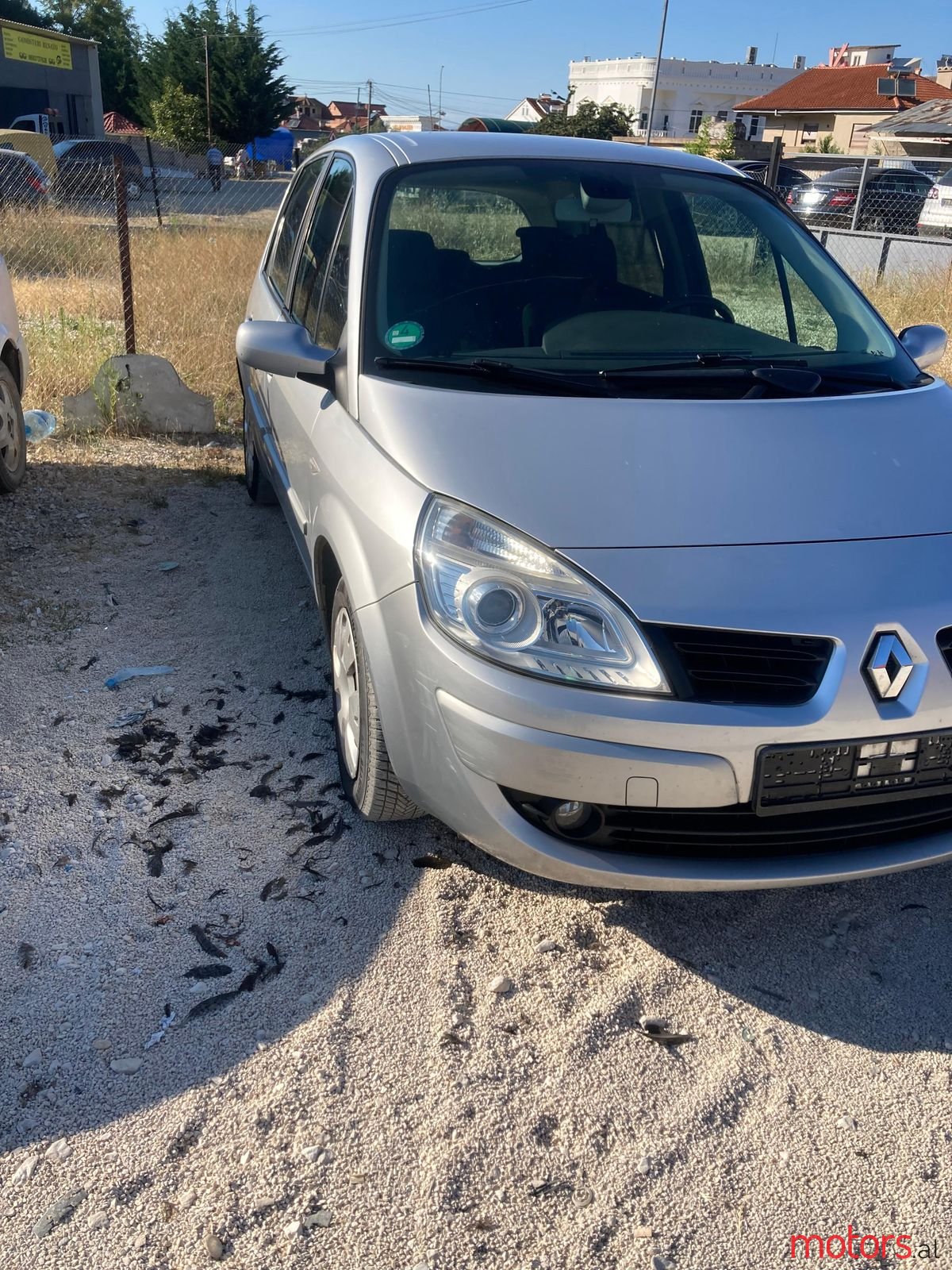 2008' Renault Scenic photo #2