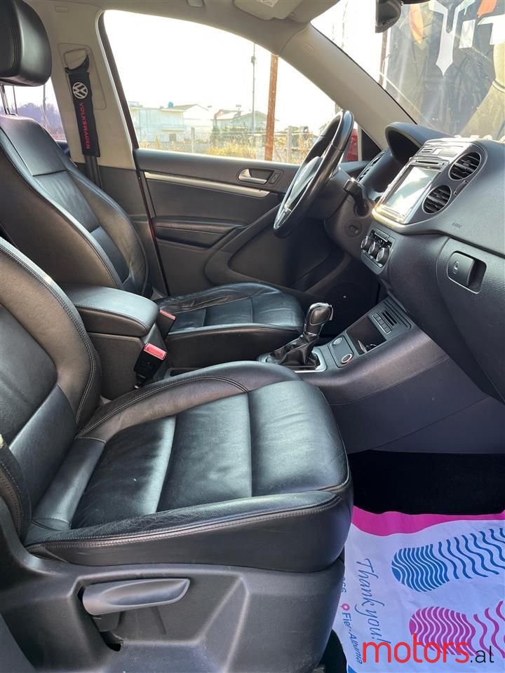 2013' Volkswagen Tiguan photo #6