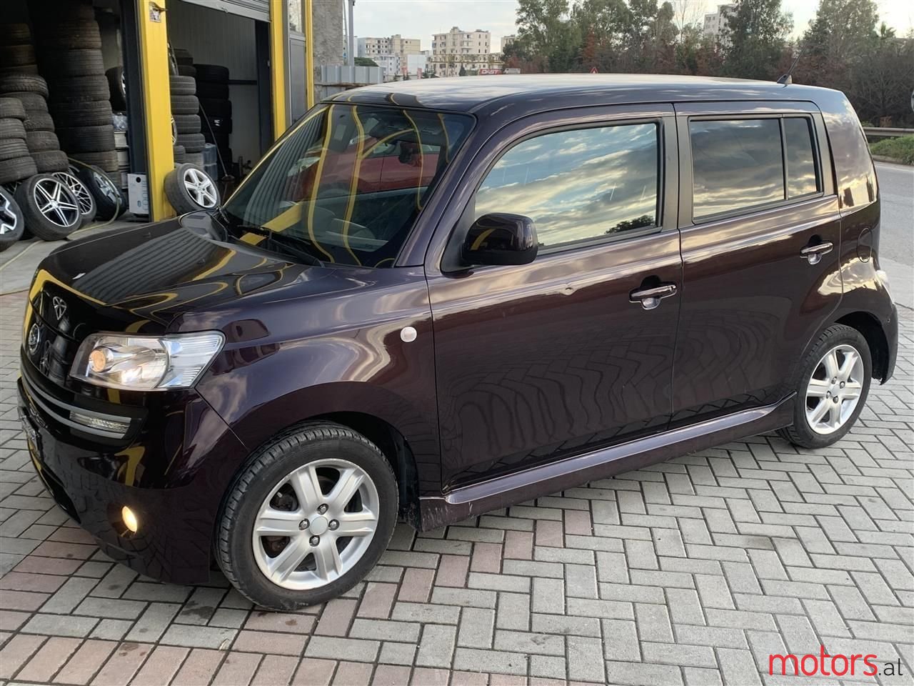 2010' Daihatsu Materia photo #1