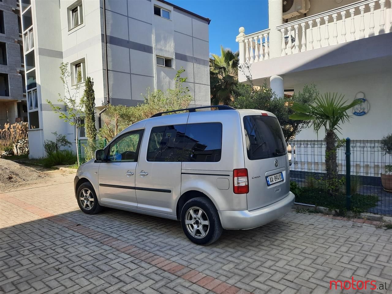 2012' Volkswagen Caddy photo #2