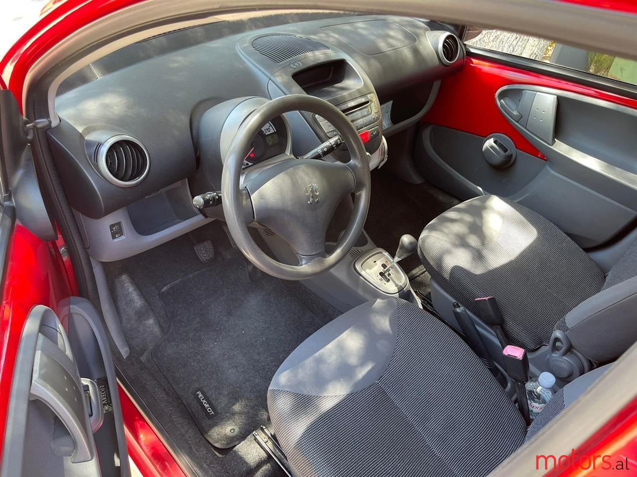 2007' Peugeot 107 photo #6