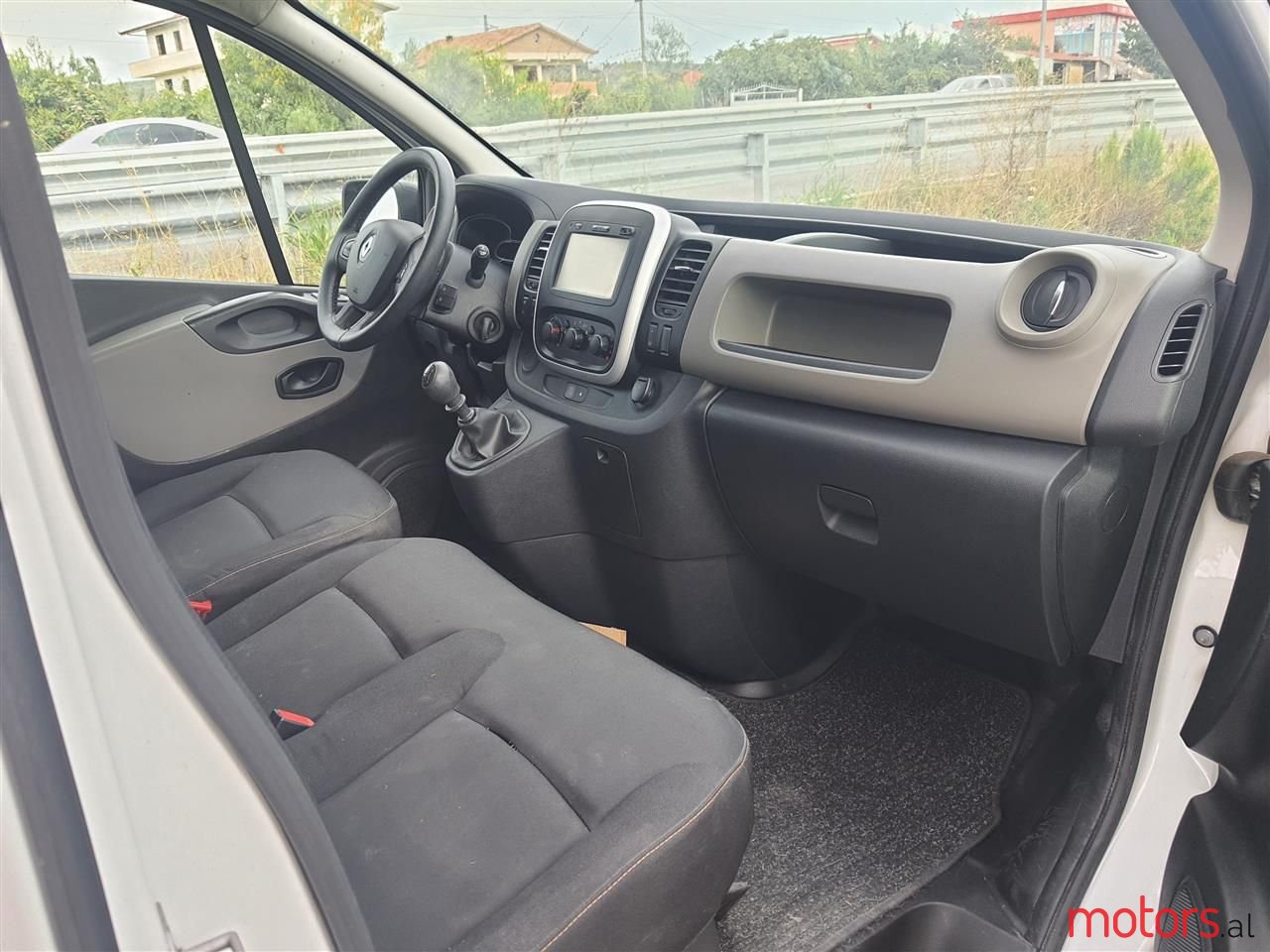 2016' Renault Trafic photo #3