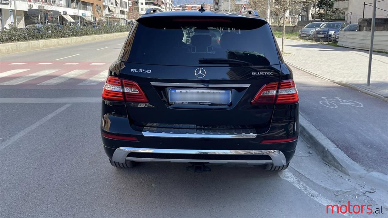 2012' Mercedes-Benz ML 350 photo #2