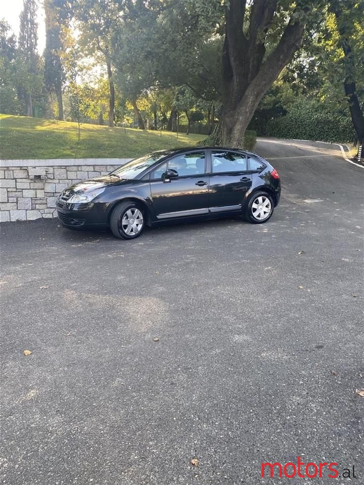 2007' Citroen C4 photo #1