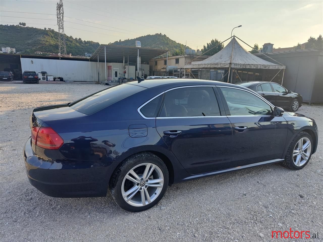 2015' Volkswagen Passat photo #4