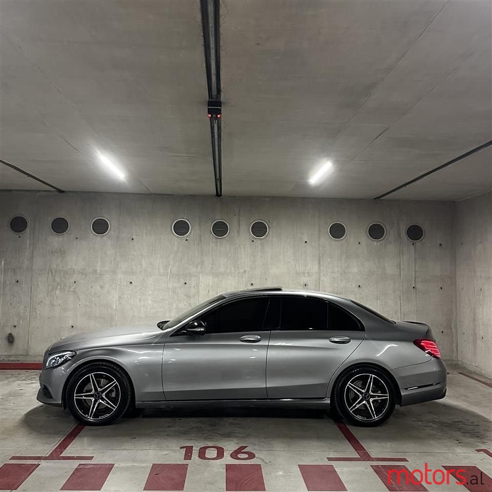 2015' Mercedes-Benz C 220 photo #4