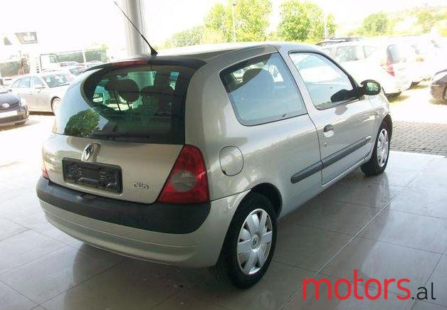 2003' Renault Clio photo #1