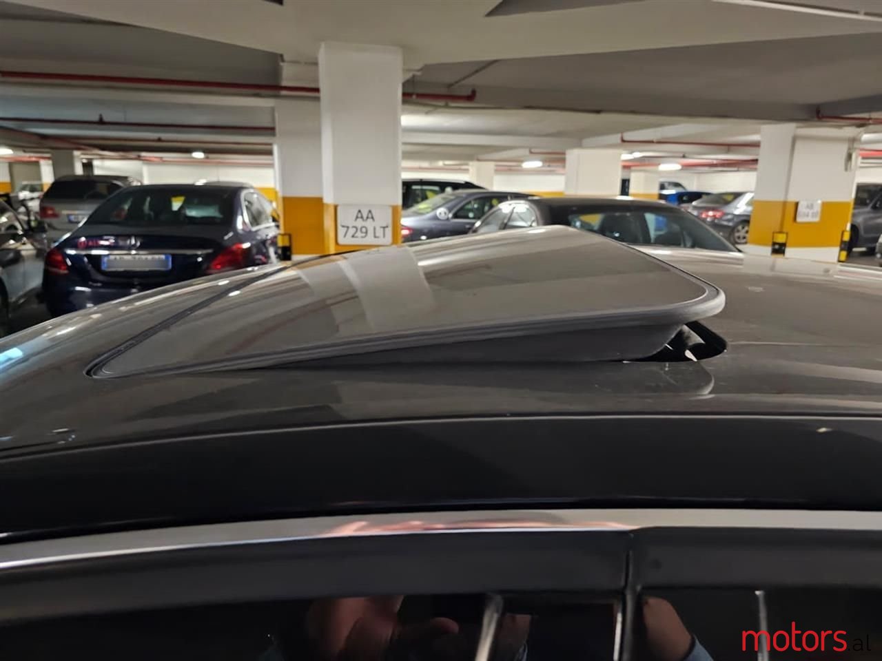 2012' Mercedes-Benz C 300 photo #3