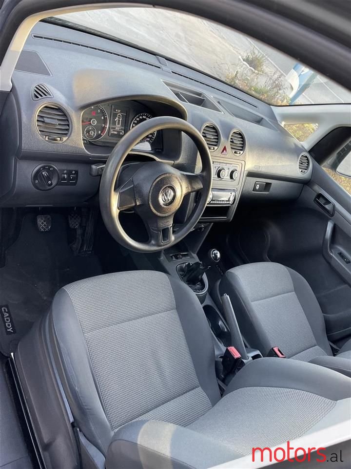 2014' Volkswagen Caddy photo #4