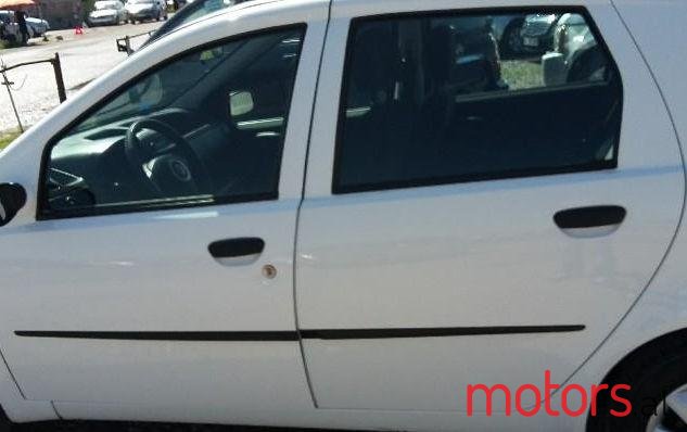 2004' Fiat Punto photo #1
