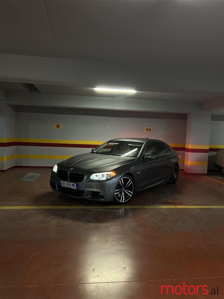 2010' BMW 530 photo #2