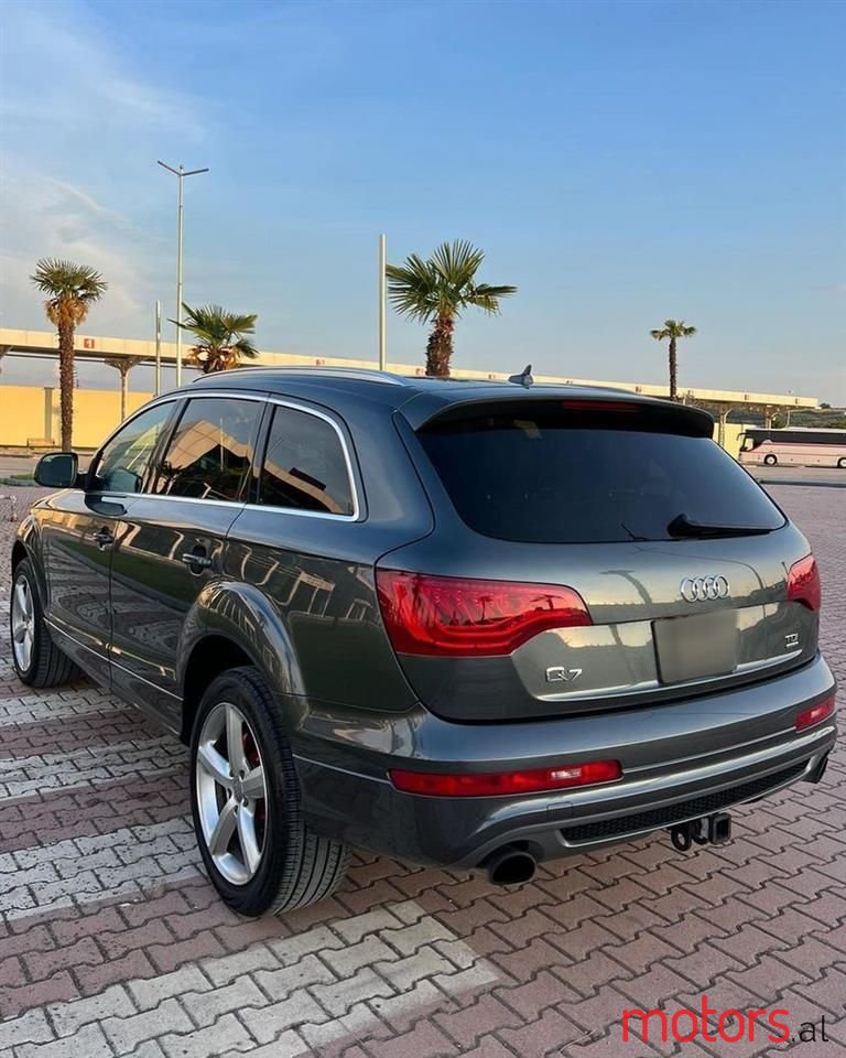 2014' Audi Q7 photo #4