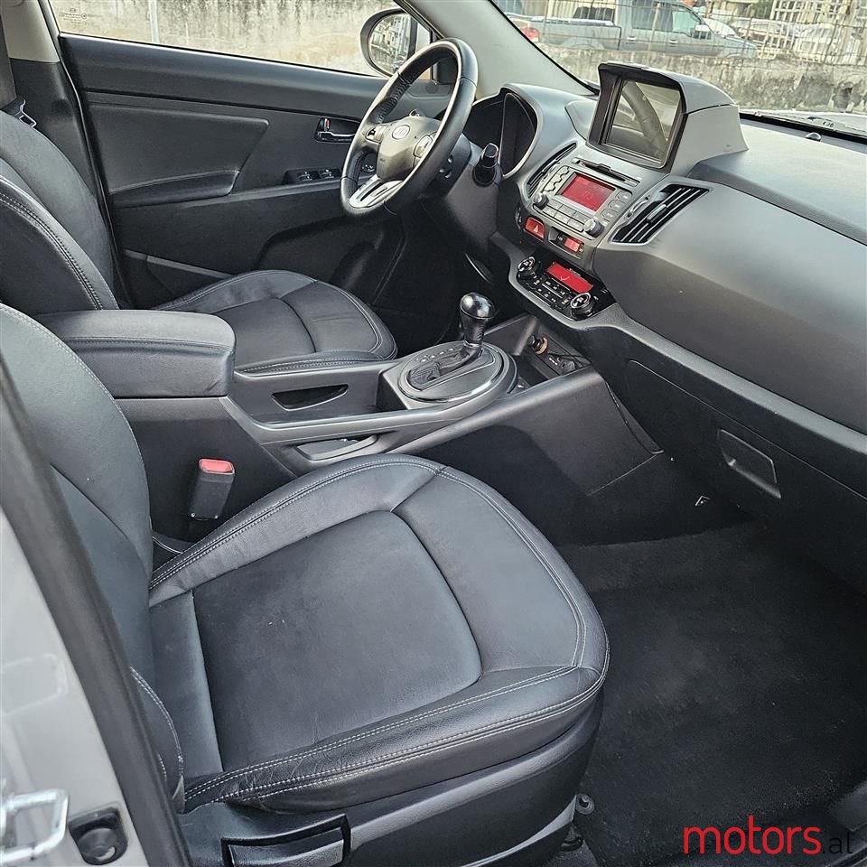 2011' Kia Sportage photo #4