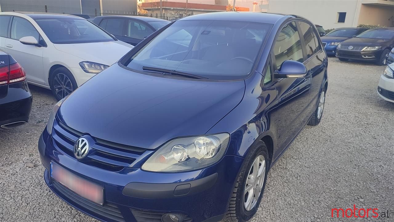 2007' Volkswagen Golf Plus photo #1