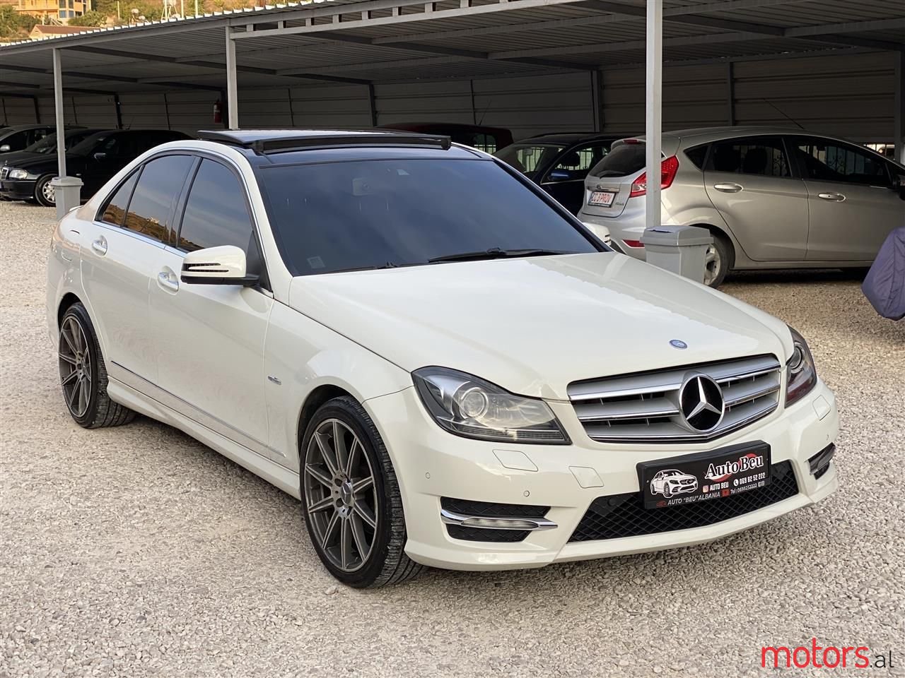 2013' Mercedes-Benz C 220 photo #2