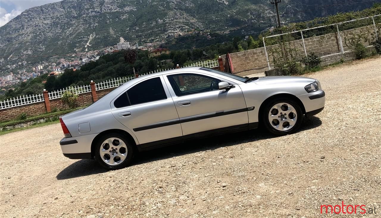 2004' Volvo S60 photo #2