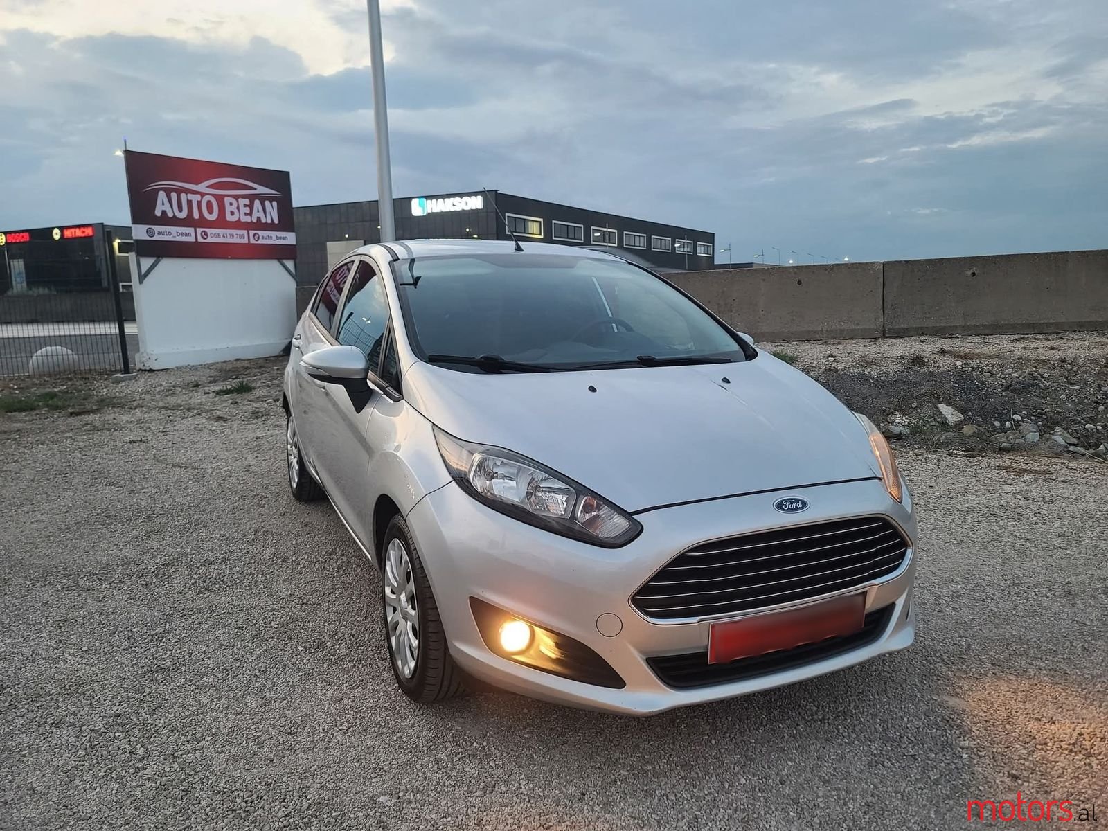 2014' Ford Fiesta photo #1