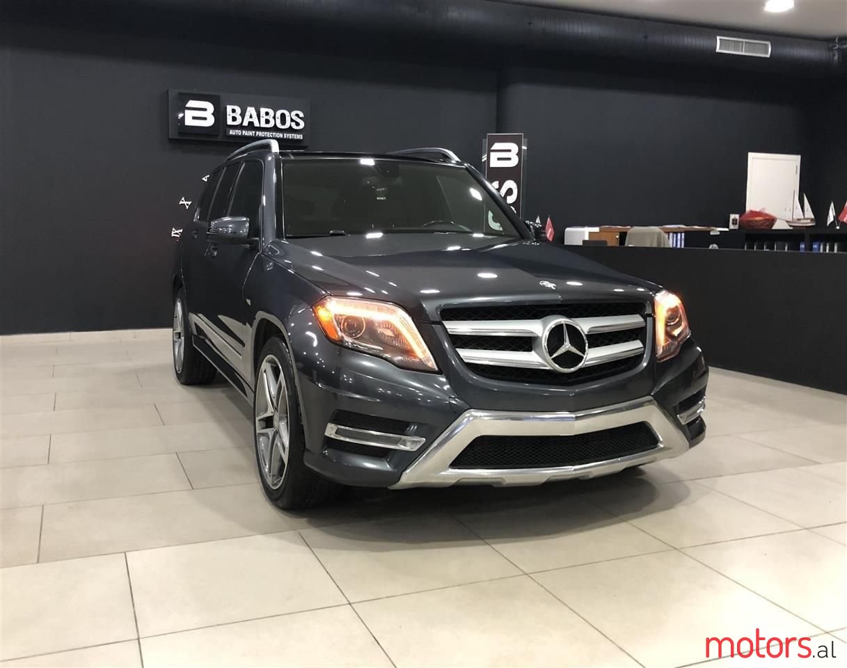 2015' Mercedes-Benz GLK 250 photo #1