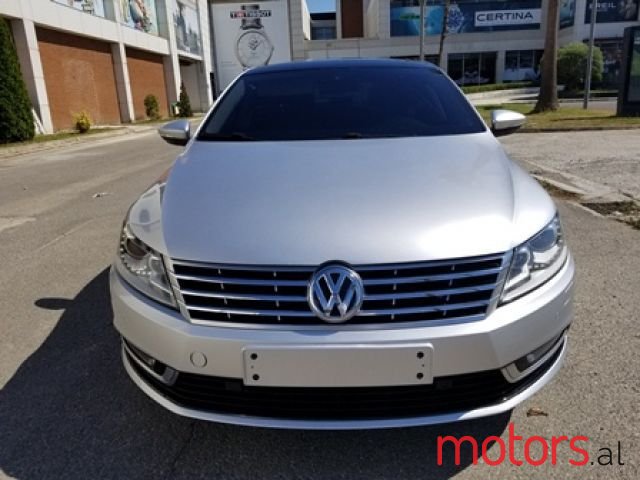 2012' Volkswagen Passat photo #1