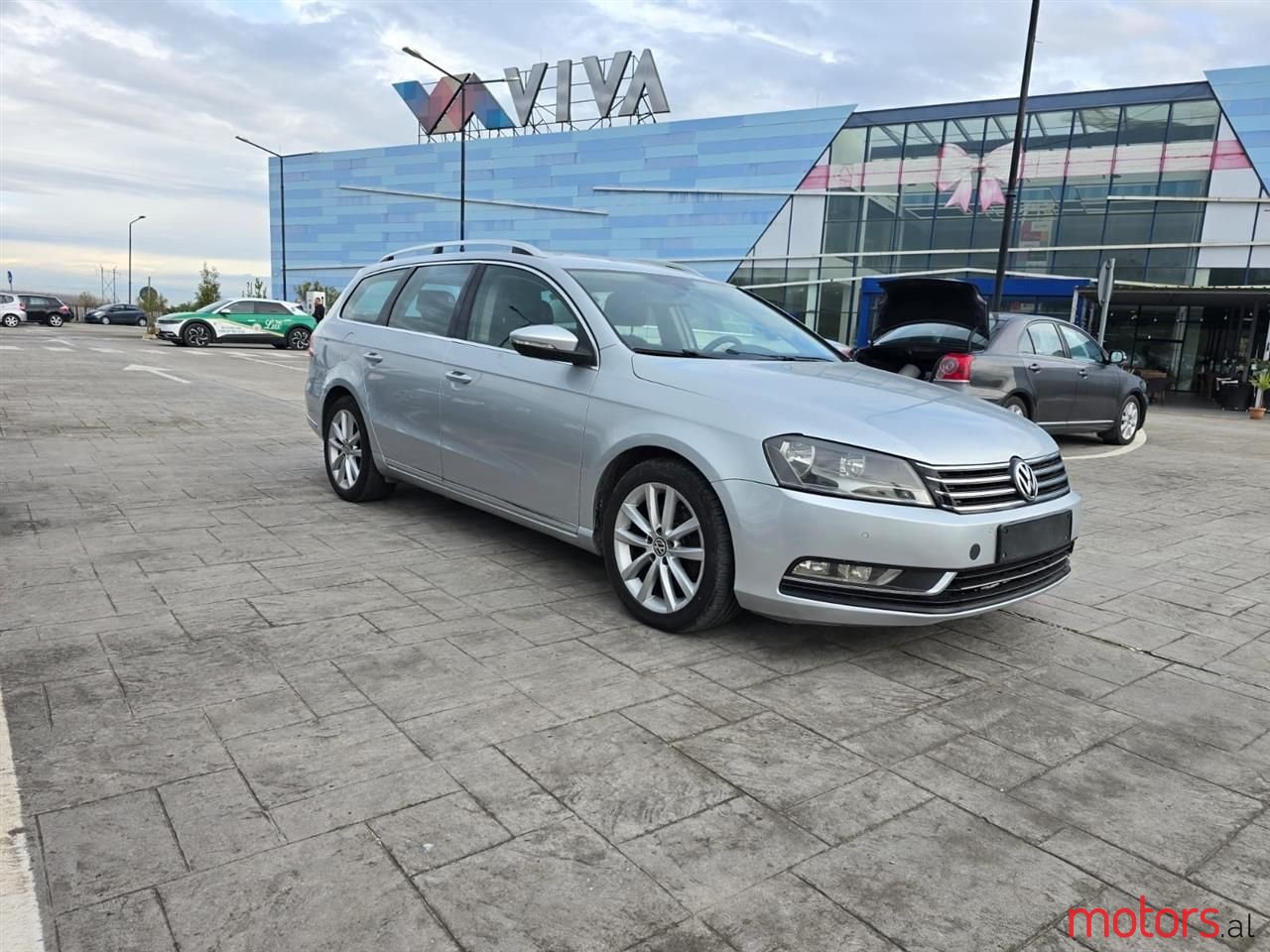 2014' Volkswagen Passat photo #2