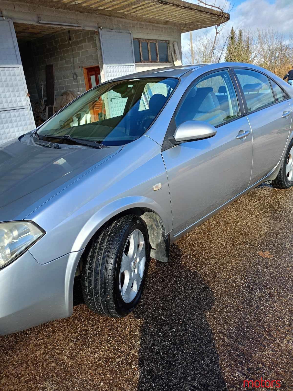 2002' Nissan Primera photo #6