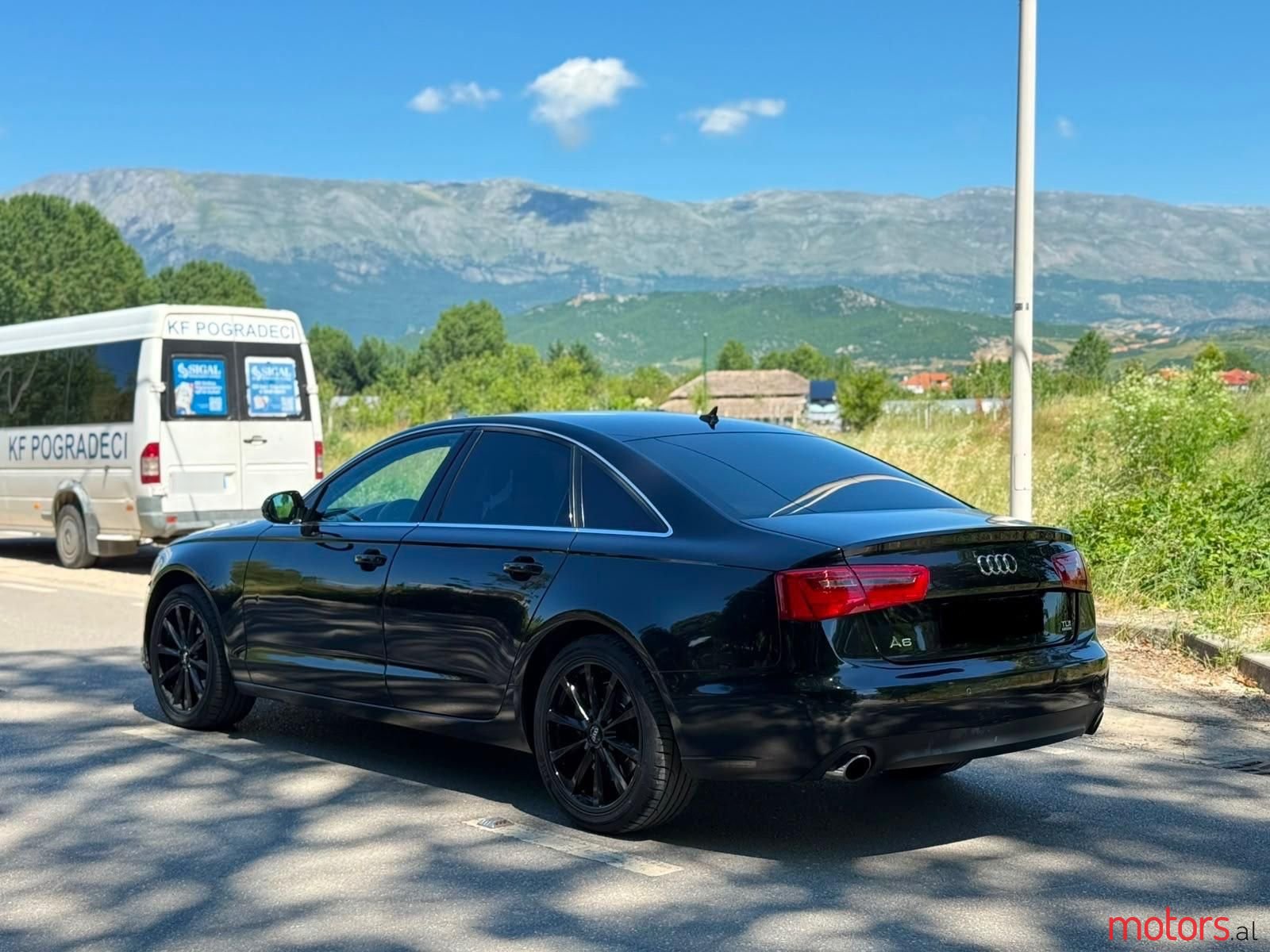 2012' Audi A6 photo #4