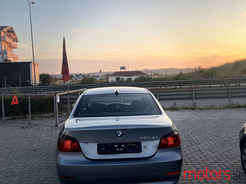 2007' BMW 530 photo #4