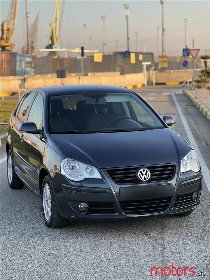 2006' Volkswagen Polo photo #6