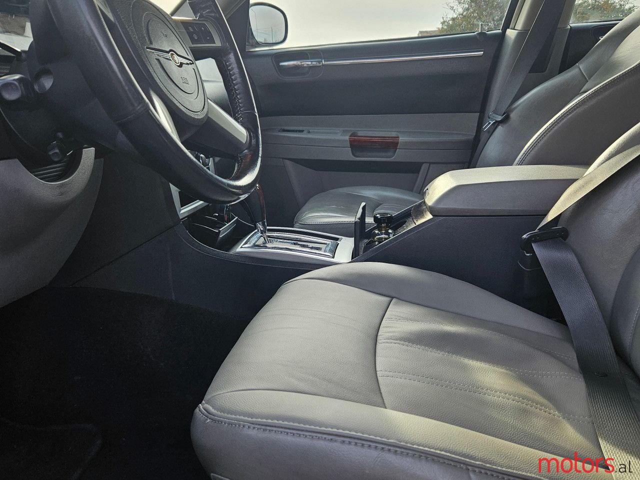 2007' Chrysler 300C photo #4