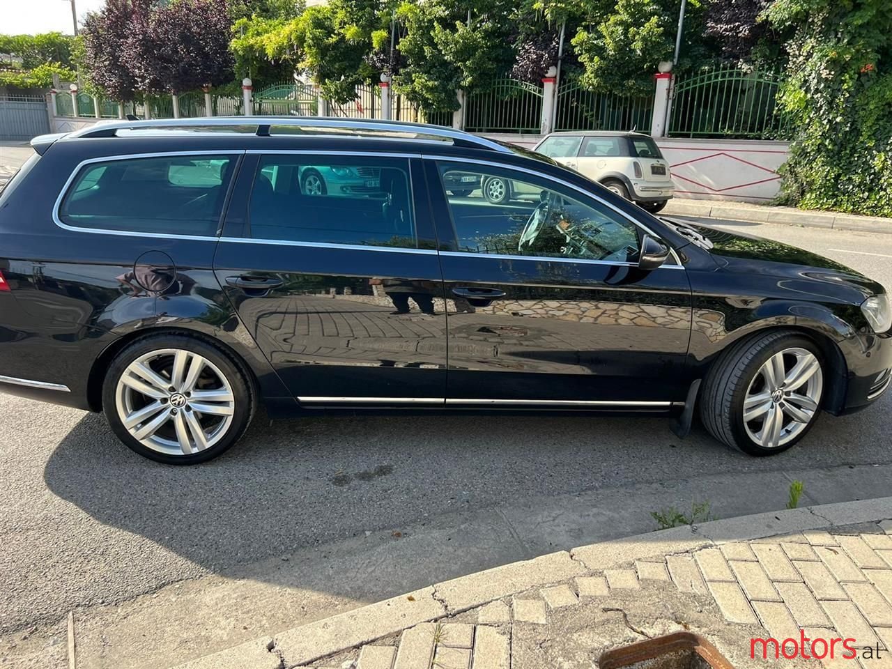 2012' Volkswagen Passat photo #5