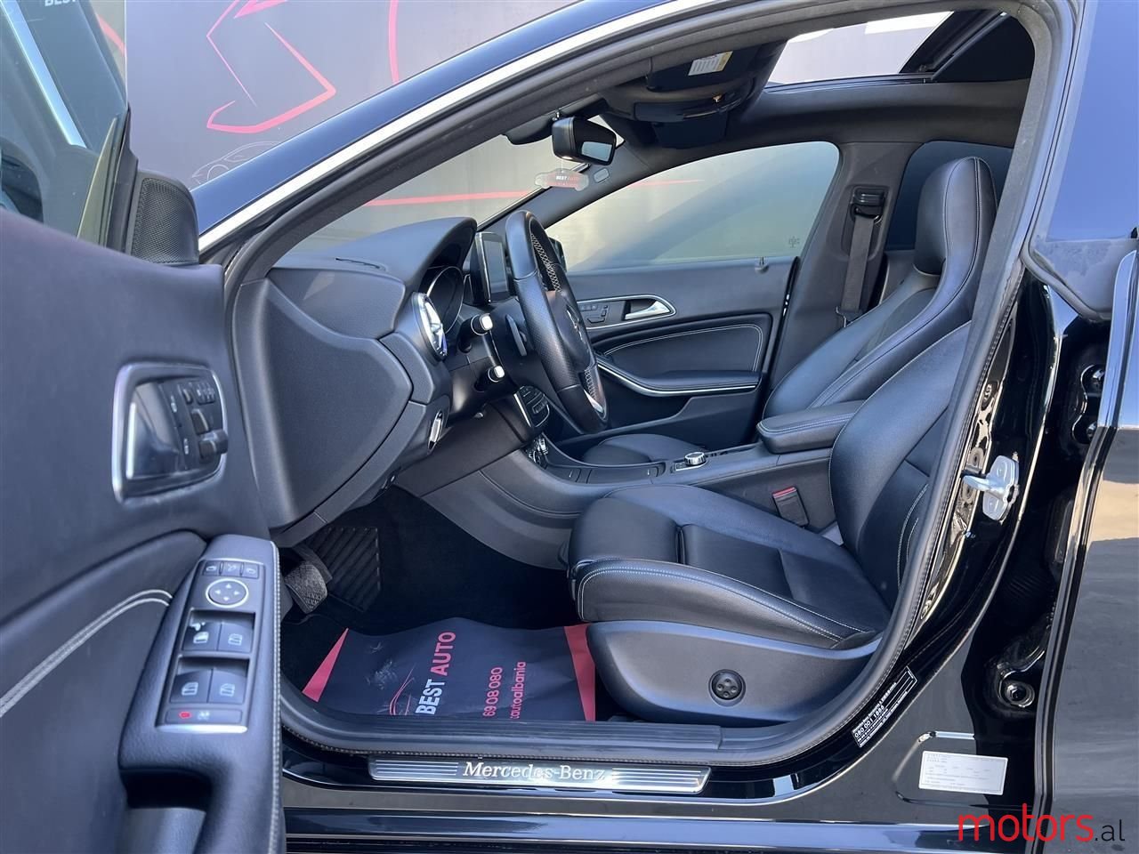 2016' Mercedes-Benz CLA 200 photo #2