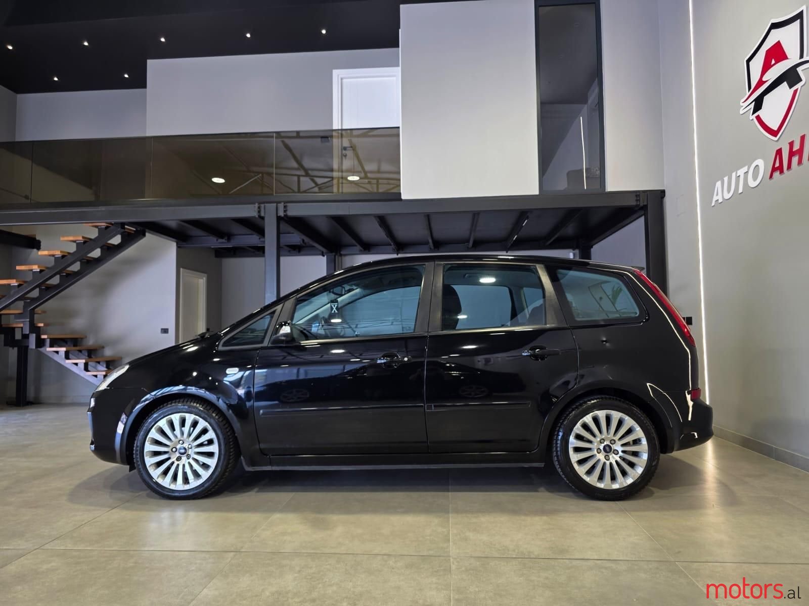 2008' Ford C-MAX photo #4