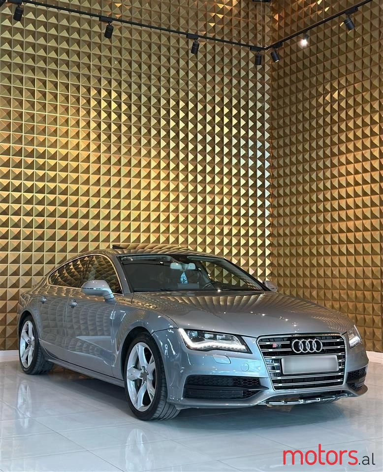 2012' Audi A7 photo #1