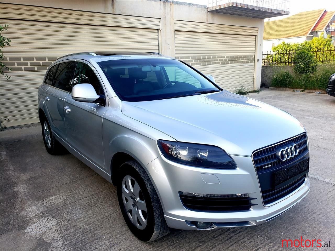 2010' Audi Q7 photo #2