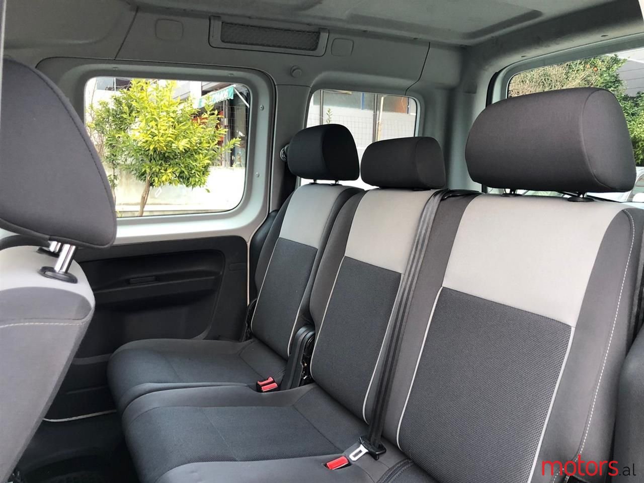 2010' Volkswagen Caddy photo #5