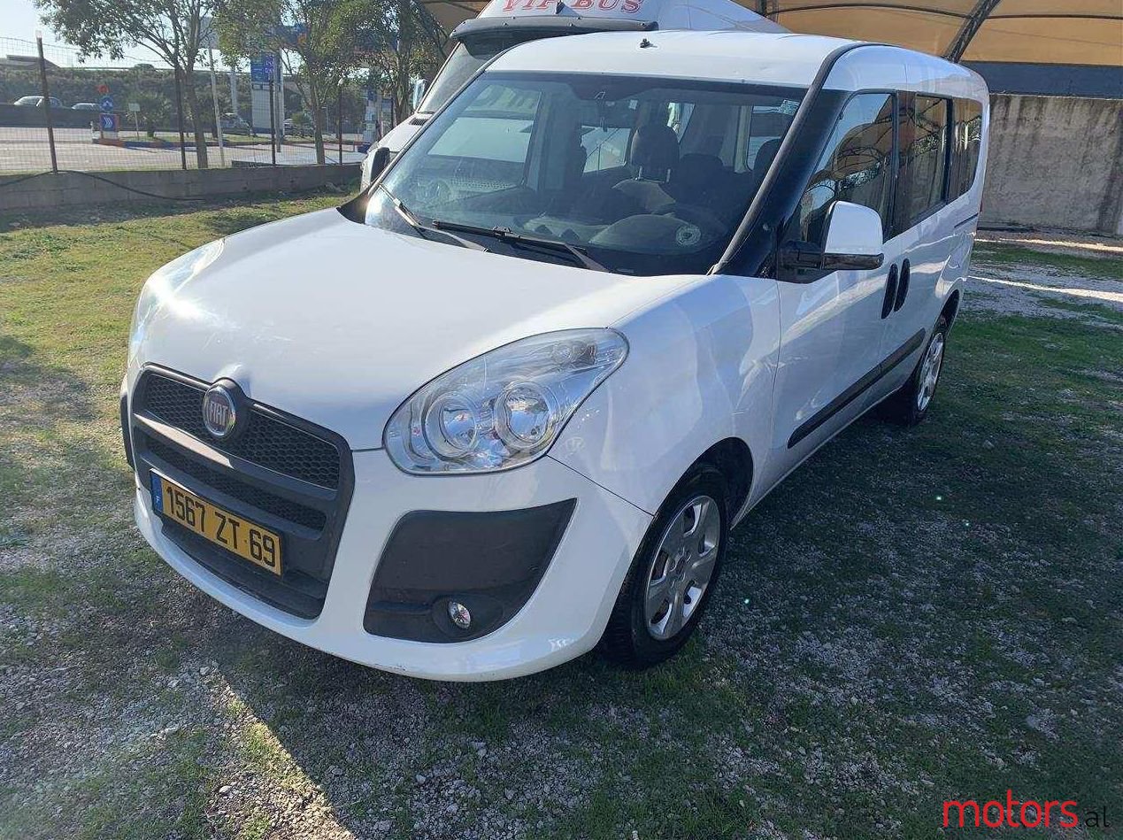 2011' Fiat Doblo photo #1
