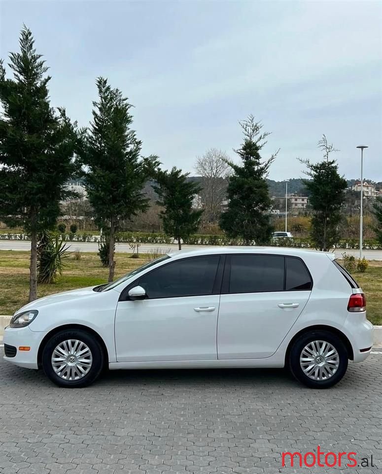 2012' Volkswagen Golf photo #3