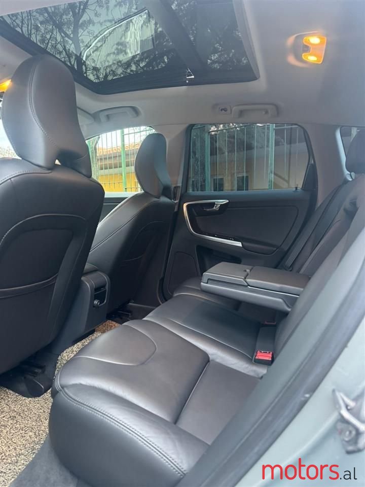 2016' Volvo Xc 60 photo #4