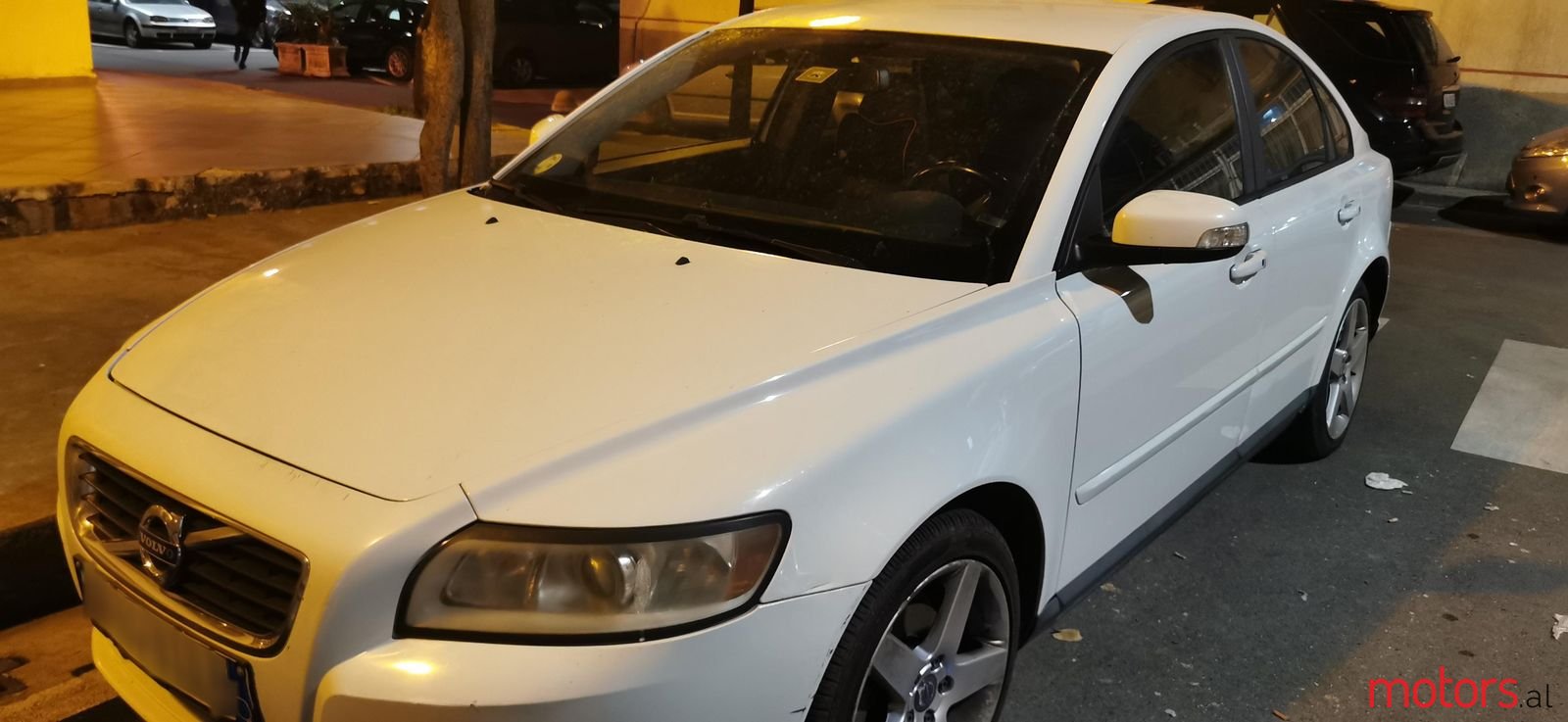 2011' Volvo S40 photo #4