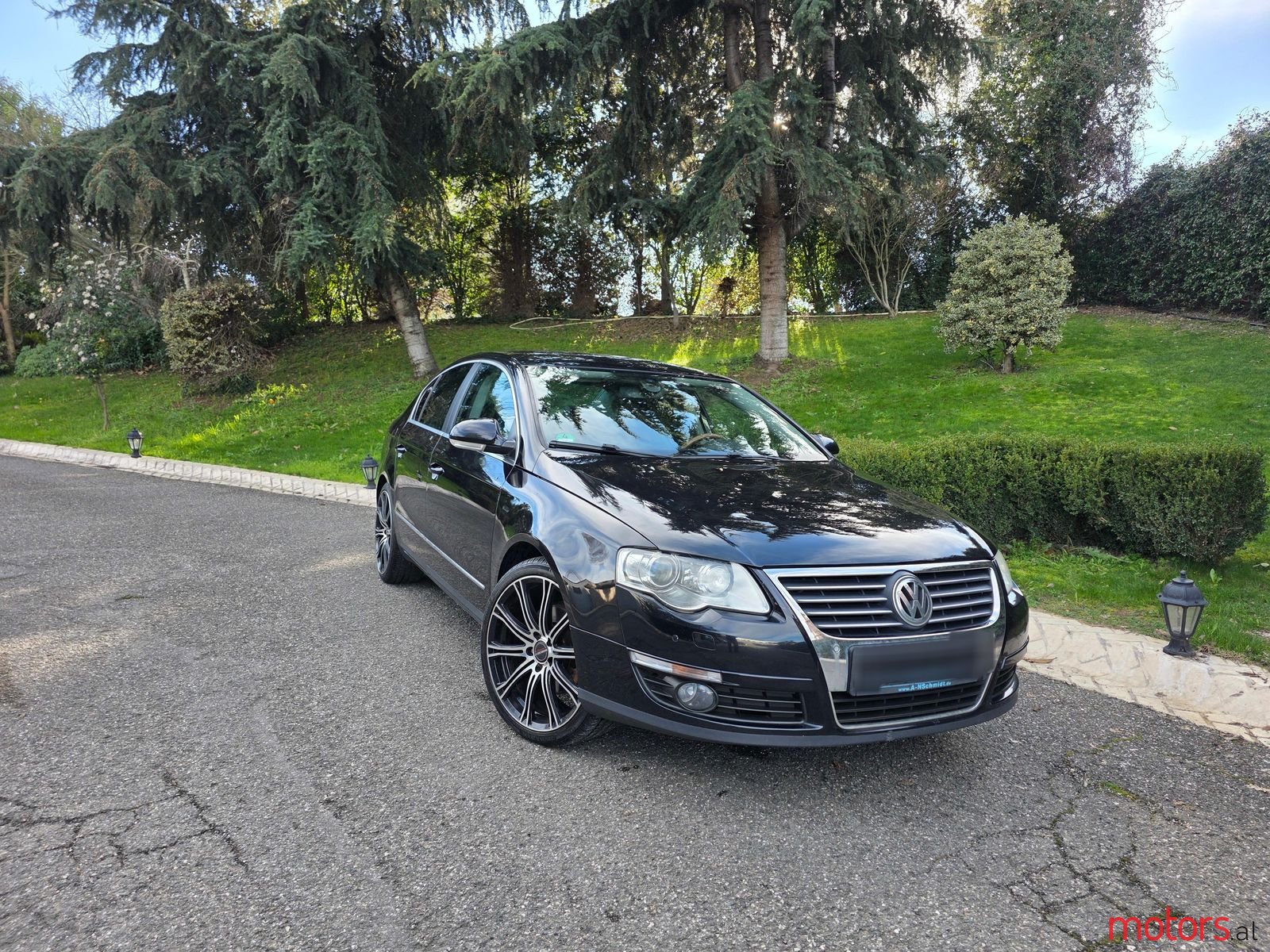 2006' Volkswagen Passat photo #2