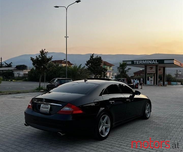 2009' Mercedes-Benz CLS 55 AMG photo #3