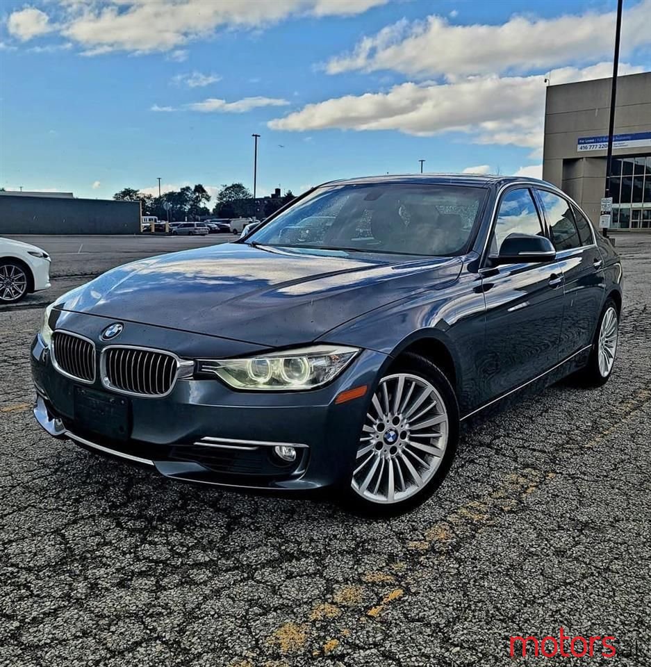 2015' BMW 3 Series photo #5