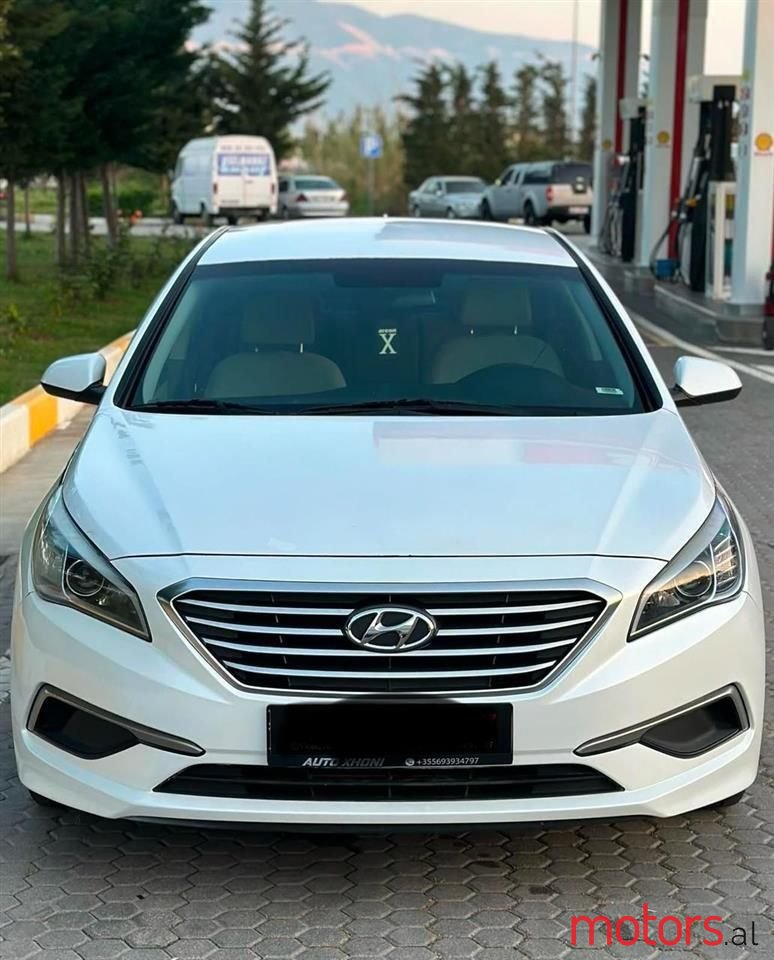 2016' Hyundai Sonata photo #5
