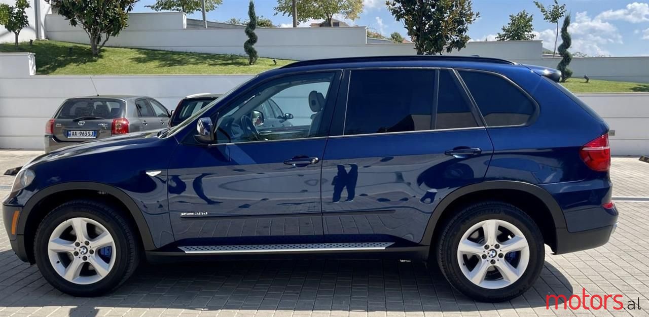 2011' BMW X5 photo #6
