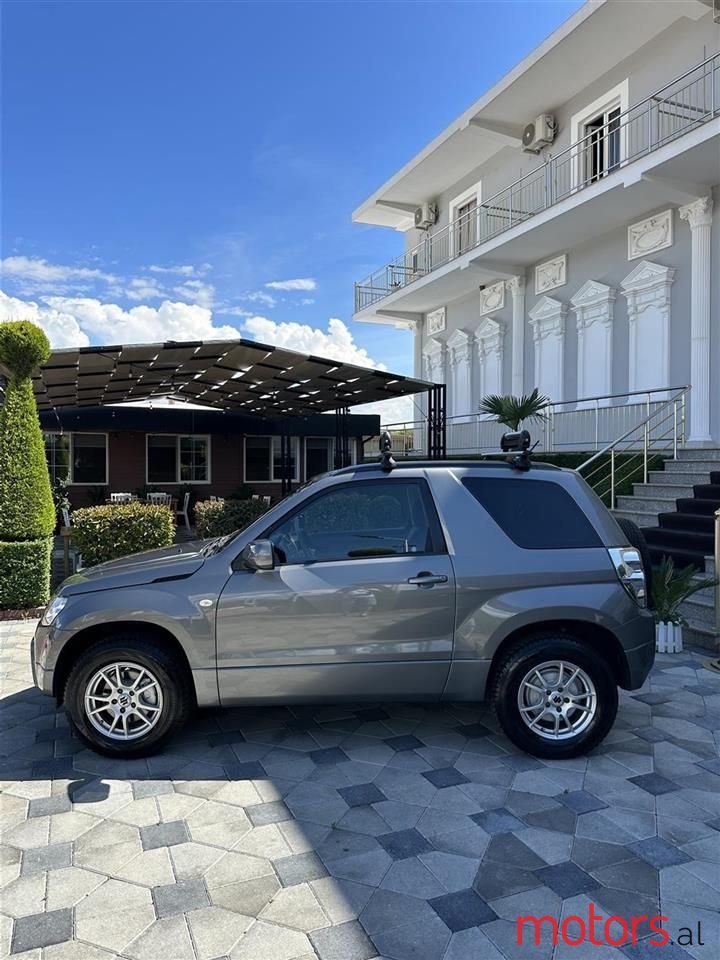 2008' Suzuki Grand Vitara photo #5