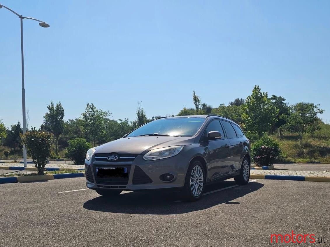 2012' Ford Focus photo #1