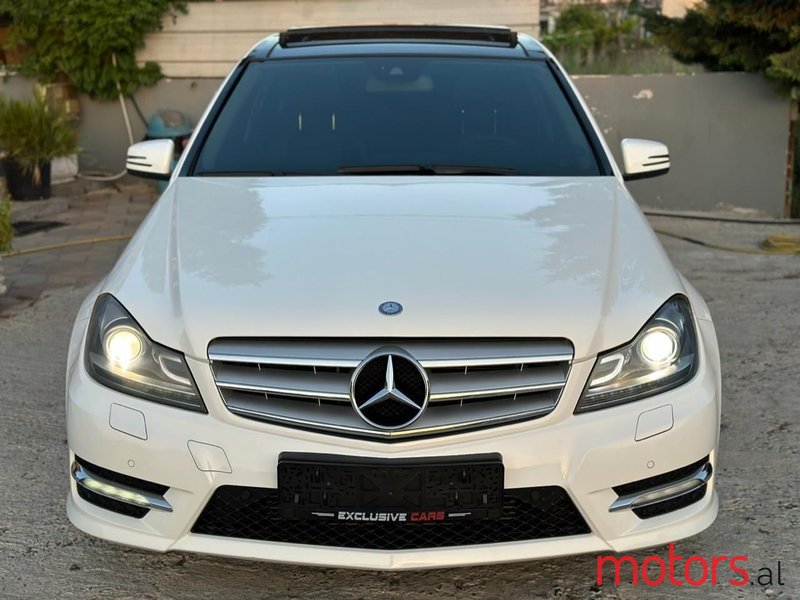 2014' Mercedes-Benz C 220 photo #2