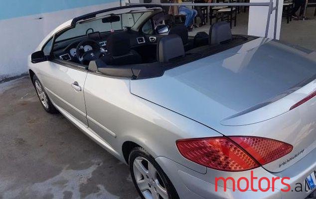 2005' Peugeot 307 photo #2