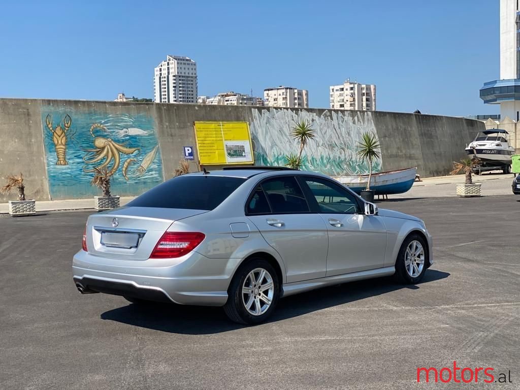2012' Mercedes-Benz C 200 photo #4