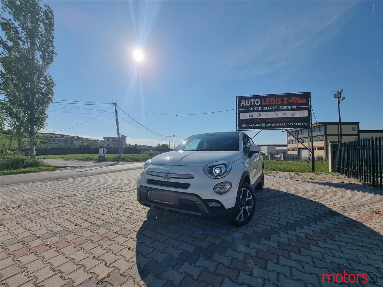 2017' Fiat 500X photo #4